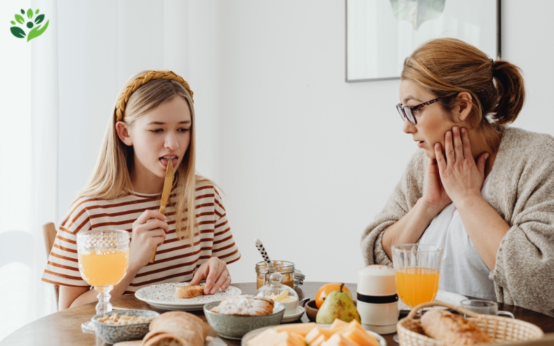chăm sóc trẻ em khi ốm
