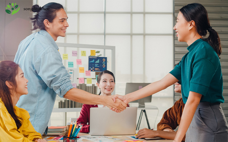 xây dựng thái độ tích cực